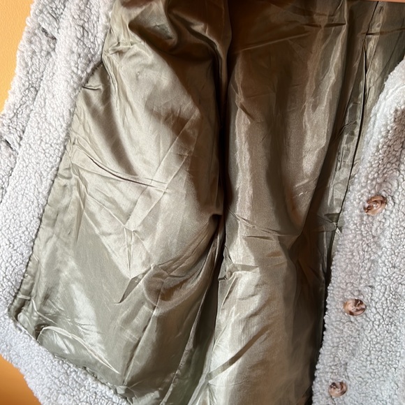 Fuzzy Shacket Coat - Picture 4 of 5